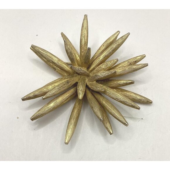 Marcel Boucher Gold Tone Plated Starburst Brooch Pin Signed - Picture 1 of 5